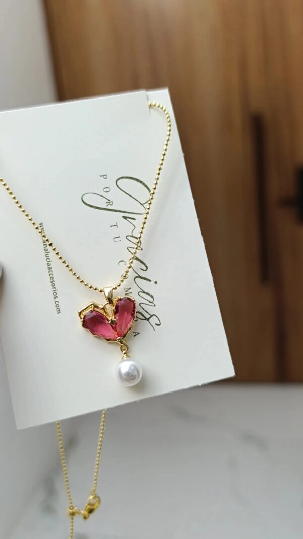 Collar corazón perla 💕
